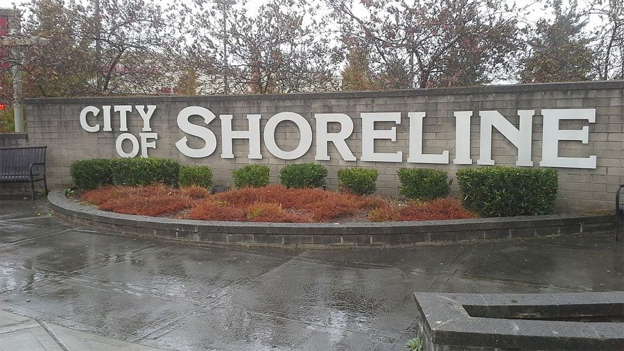 Professional Diligence Security Officer providing mobile patrol and fire watch services in Shoreline, WA near the Aurora Avenue corridor.